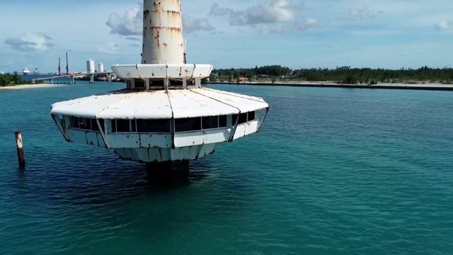 Coral World, Bahamas смотреть онлайн