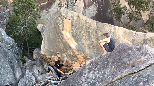 V10 Etch-a-Sketch | Grampians (2019) смотреть онлайн