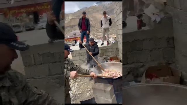 Чирката, 9 апреля 2023 год ифтар 1996 года выпускников . смотреть онлайн