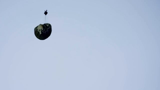 Craziest Military Training Exercises смотреть онлайн