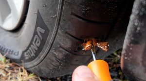 Ремонт шины жгутом без снятия колеса на дороге - быстро и дешево
