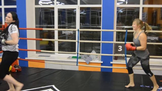 Спарринг. Женская группа ММА (19.02.2016) смотреть онлайн