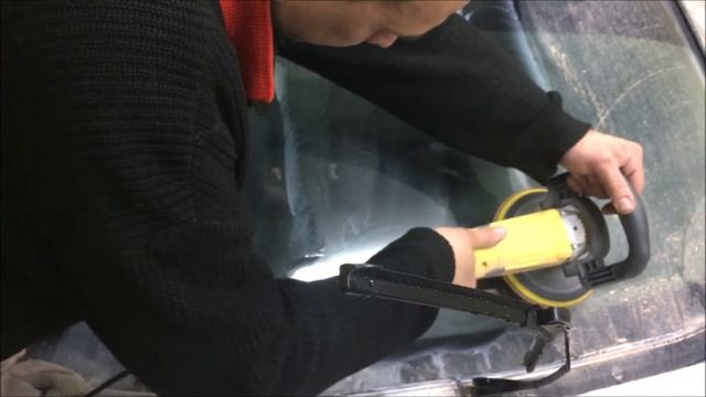 Полировка стекла Lada Priora ВАЗ 2172