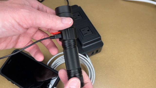 HOMELYLIFE 200W Car Power Inverter with USB Ports смотреть онлайн