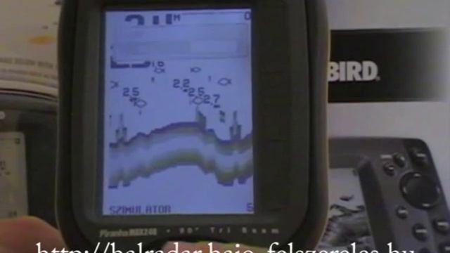 Humminbird Piranhamax 240 Halradar Videó