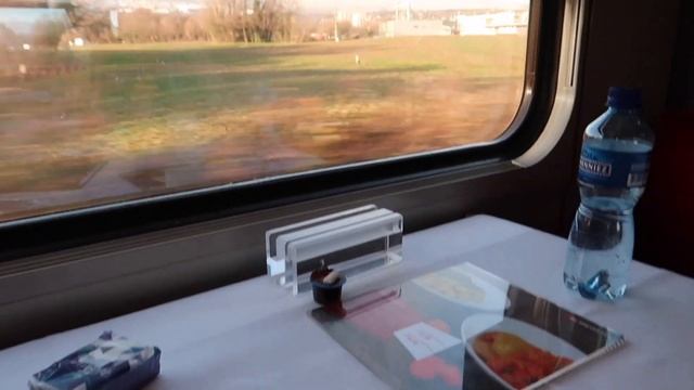 ВАША МАЙЯ : на поезде из Женевы в Монтрё // ВЛОГ смотреть онлайн