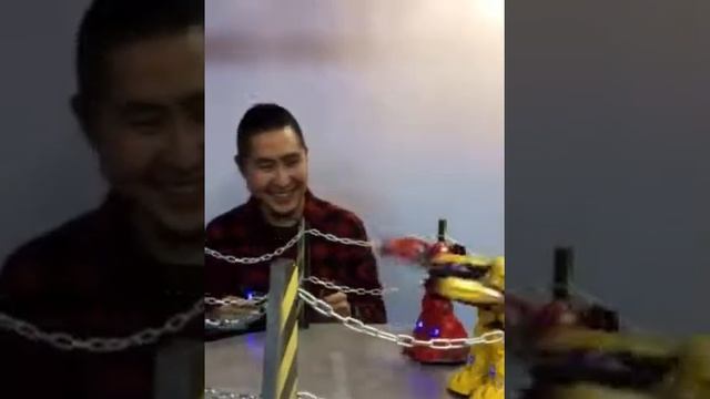 Аренда аттракциона "Бои роботов" смотреть онлайн