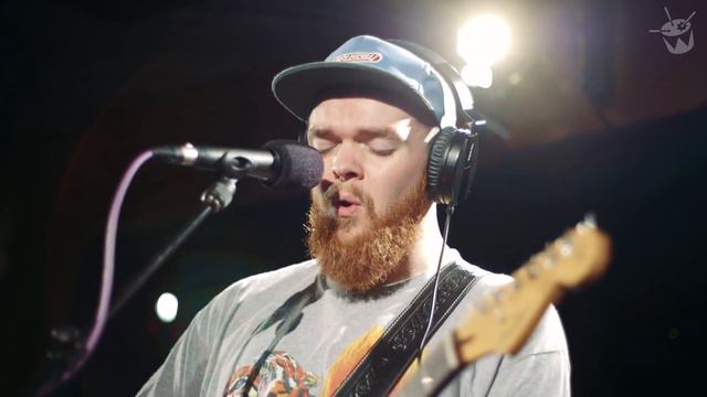 Jack Garratt - 'Surprise Yourself' (live for Like A Version) смотреть онлайн