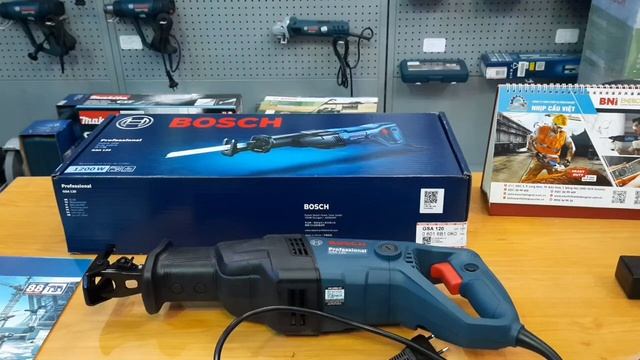 Máy cưa kiếm BOSCH GSA 120 ở Biên Hòa, Đồng Nai. смотреть онлайн