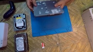 Регистратор HikVision DS-7108N-SN не видит жесткий диск