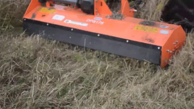 Борьба с сорняками с помощью молотковой косилка DPS смотреть онлайн