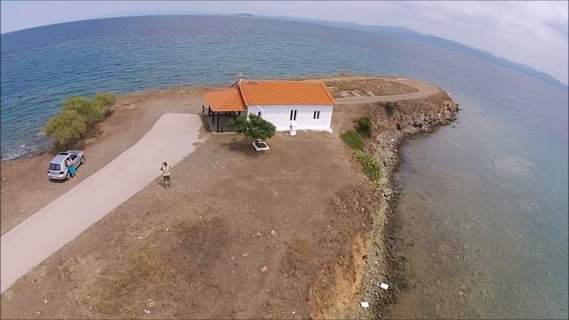 flying to Agios Nikolaos Chalkidiki Greece смотреть онлайн