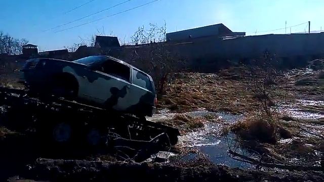 Подъем в гору. Ока на гусеницах. смотреть онлайн