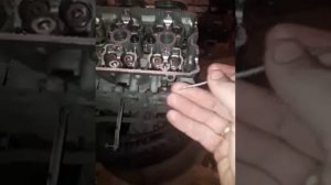 Пытаемся устранить ЖОР масла. Замена маслосьемных колпачков (сальников клапанов) suzuki  gsx-r