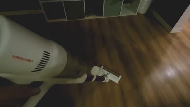 Вертикальный электрический пылесос TROUVER SOLO10