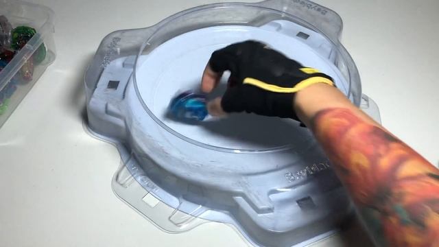 COSMO DRAGON от TAKARA TOMY / ОБЗОР И ТЕСТ / Бейблэйд Бёрст / Beyblade Burst смотреть онлайн