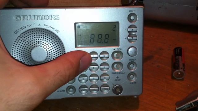 Мои находки Радиоприёмники, Grundig Yacht Boy 2000 дизайн от Porsche смотреть онлайн