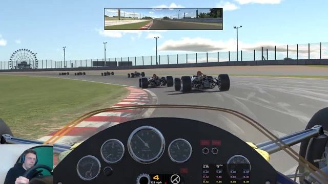 iRacing Lotus 49 Grand Prix Legends at Suzuka S4 2022 2nd Attempt смотреть онлайн