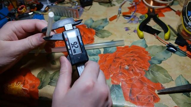 Электронный Штангенциркуль смотреть онлайн