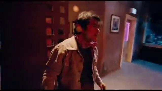 Tony Jaa The Protector - Stairs fight (Tom Yum Goong) смотреть онлайн