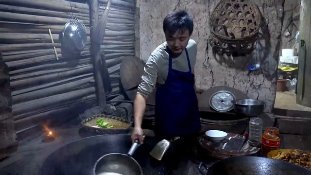 丈母娘来家里做客，徐三娃做好菜招待，小开心养的鸭子终于下锅了【我是徐三娃】