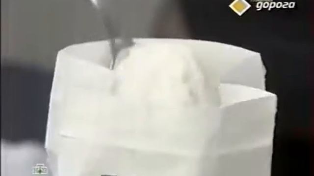 Как удалить лед на лобовом стекле Простой способ смотреть онлайн