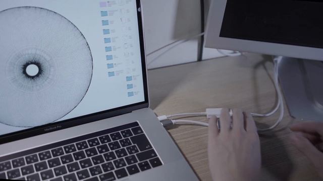 Apple 30 HD Cinema Display смотреть онлайн