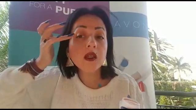 Anew Clinical Eye Lift & Firm смотреть онлайн