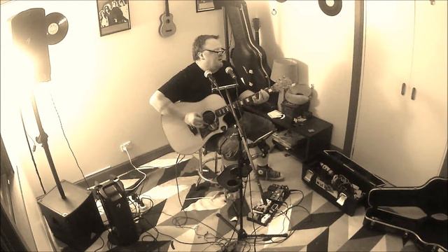 A cover of Temper Trap's FADER using Looper смотреть онлайн