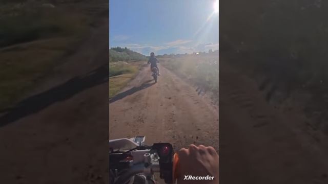 катаемся с братаном