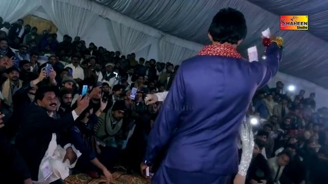 Mehak Malik Niki Niki Gal Aj Holi Hai Latest Saraiki Song 2020 смотреть онлайн