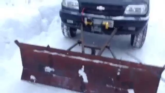 Снегоотвал на шевике смотреть онлайн
