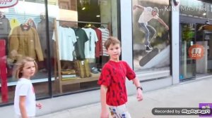 Детский контент реакция