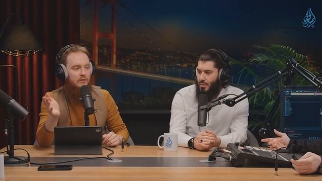 У мусульман появилась своя соцсеть смотреть онлайн