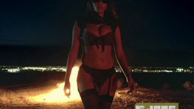 Kanye West - Flashing Lights @ 2008 смотреть онлайн