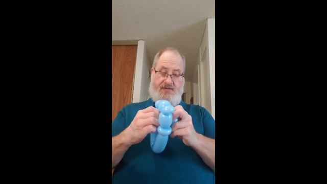 Easter Buddy Basket - A balloon twisting tutorial смотреть онлайн