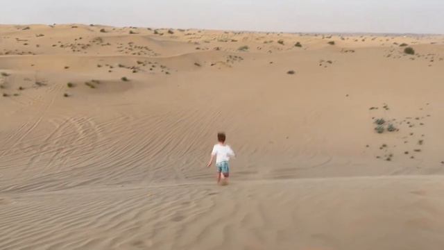 #гонки #джип #пустыня #дубай Гонки на джипах по пустыне смотреть онлайн