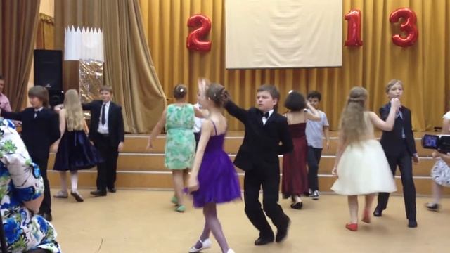 Школа №415(Подразделение А). Выпускной. 4 "А" класс. смотреть онлайн