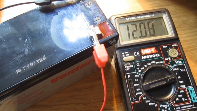 Цифровой вольтметр 4,5-30V  и PIC16F676 C Aliexpress/LED Digital Voltmeter DC 4,5-30V Aliexpress