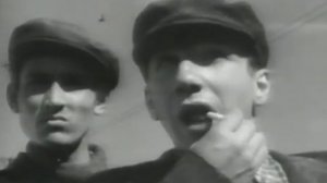 Владимир Высоцкий.  Из детства.  (Ах, время, как махорочка.).