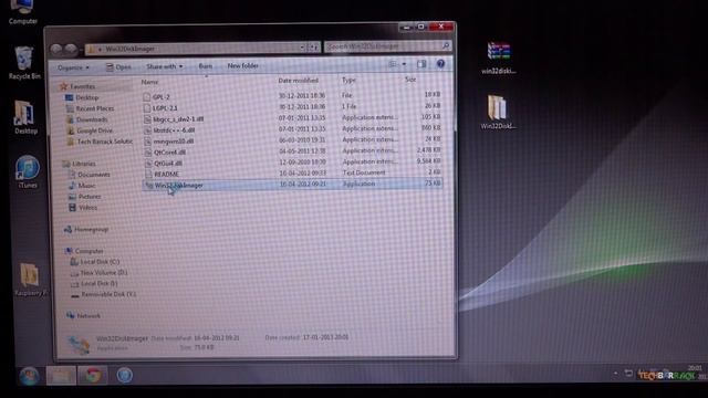 Windows Tutorial [08] - Make A Bootable USB/SD Card (Using Software) смотреть онлайн