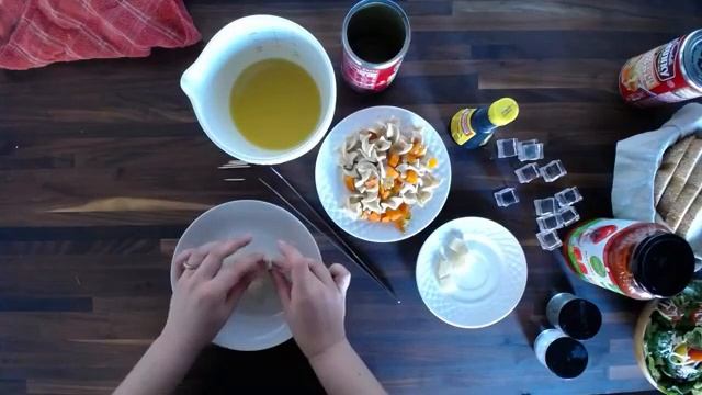 ?How To Style Clear Soups {Food Styling Tutorial} ? смотреть онлайн