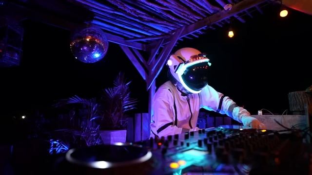 Jon Bovi | Electronic Space Music | By @EPHIMERATulum