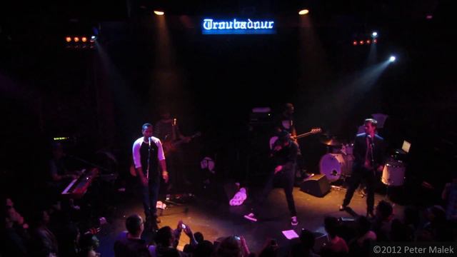 K'Naan - On The Other Side (Live feat. Mark Foster) смотреть онлайн