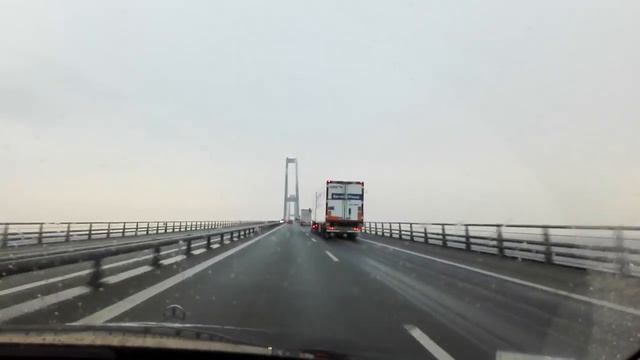Большой мост в Дании смотреть онлайн