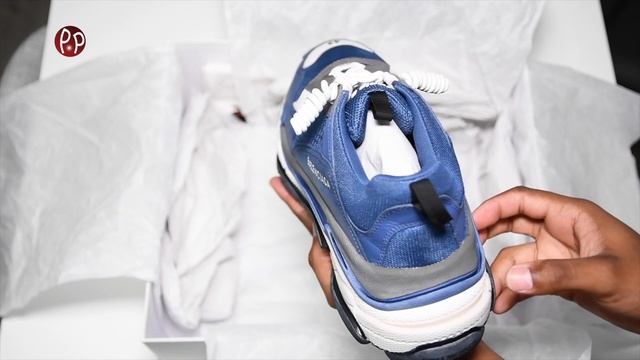 BALENCIAGA Triple S Cool Blue Grey смотреть онлайн