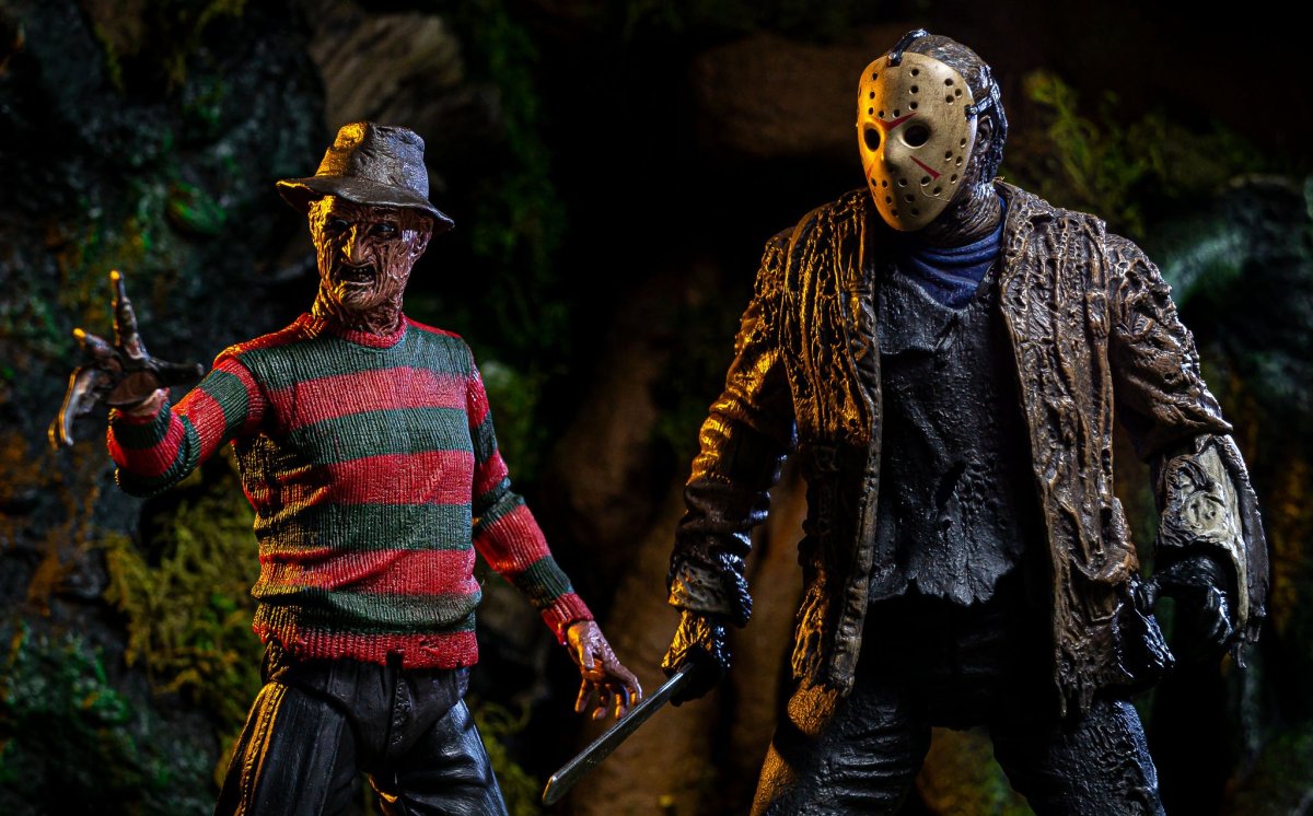 играим за джейсона вухерса игра пятница13