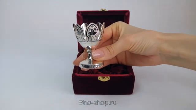 Серебряная подставка для яйца "Утончённая" 86-02 смотреть онлайн