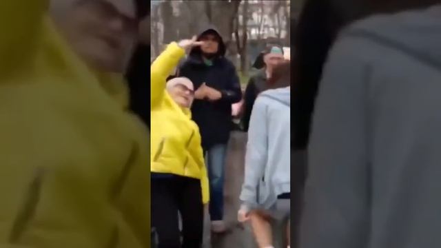 СЕГОДНЯ 1 МАЯ 2023,ДОЖДИК ДОЖДИК ЛЕЙ смотреть онлайн