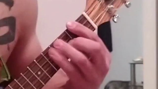 Жёсткий Качок на Укулеле доставляет 5:08 #ukulele #укулеле смотреть онлайн